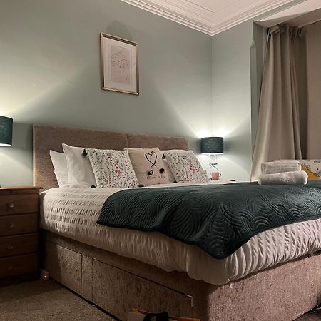 The Rose- Grd Floor, 2-5 Beds, Smarttv, Uni, Tram, M250 Fibre Apartman Nottingham Kültér fotó
