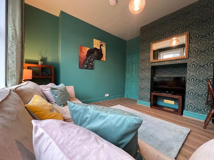 The Rose- Grd Floor, 2-5 Beds, Smarttv, Uni, Tram, M250 Fibre Apartman Nottingham Kültér fotó